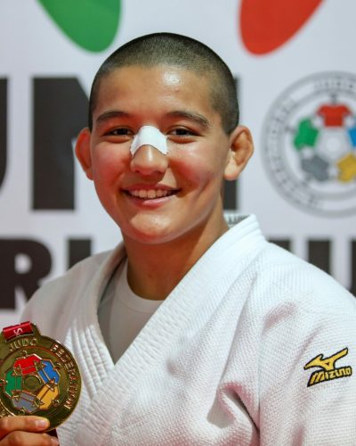 AI Tsunoda Roustant 9